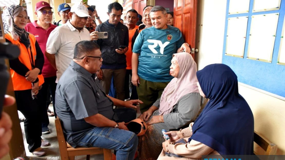 Melaka Chief Minister Commits to Ending Three Decades of Flooding in Tanjung Minyak