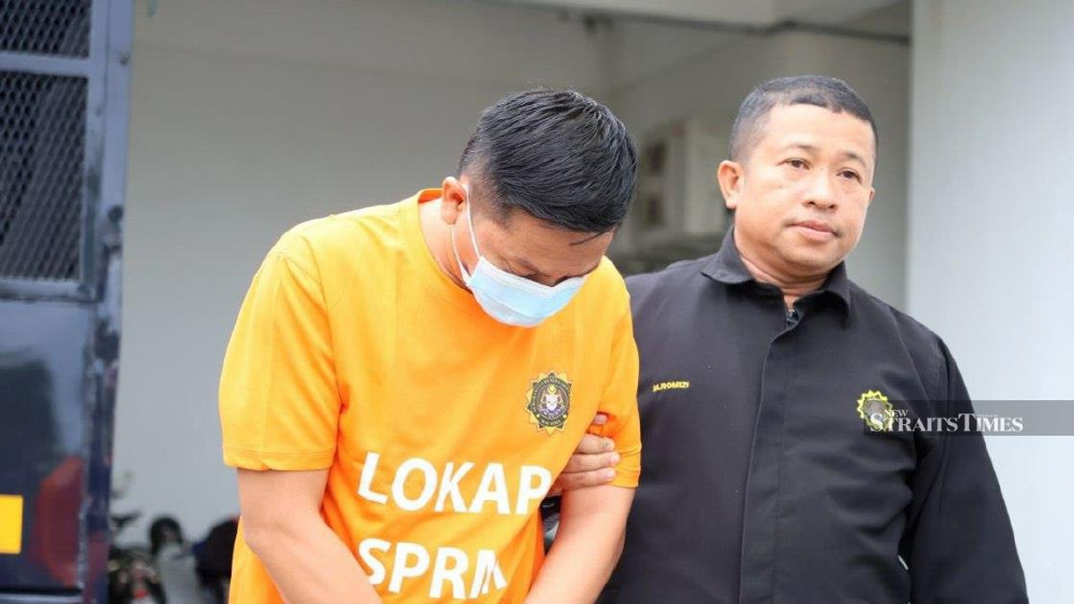 Kelantan Police Chief Arrested Over Alleged RM500 Bribe From UNHCR Cardholder