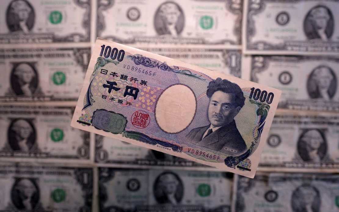Dollar Surges Past 163 Yen to 39-Year High as Middle East Tensions Override Tokyo's Warning