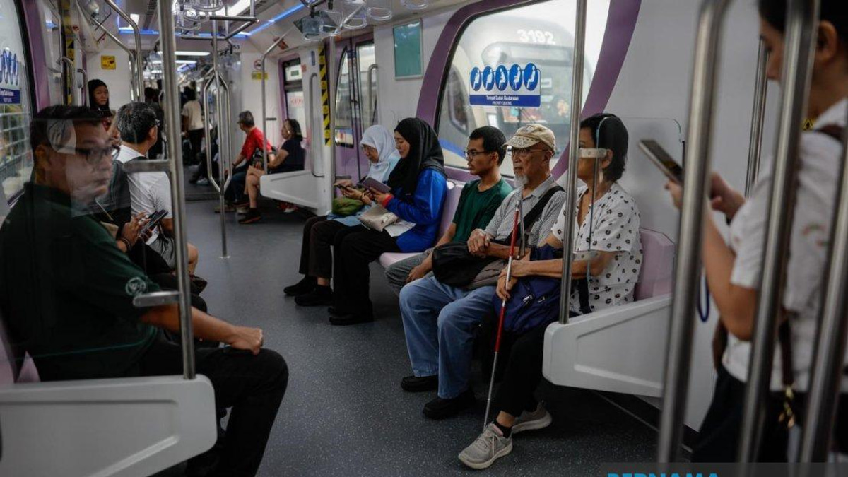 LRT3 Shah Alam Line Launches to Positive Reception, But Accessibility Gaps Remain