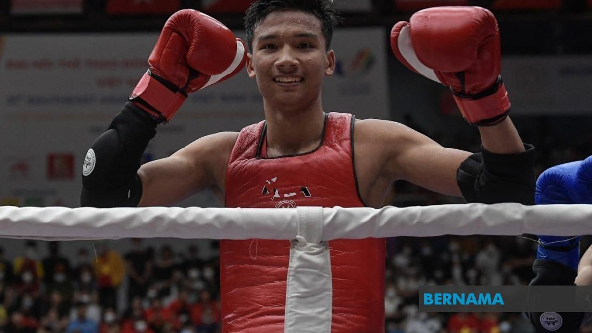 PM Anwar Rallies Behind Ahmad Nor Iman's Historic World Title Push