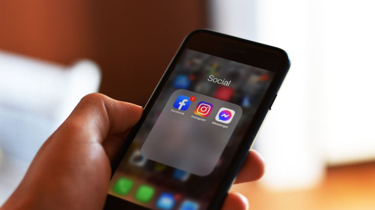 EU Targets Meta's 'Addictive' Features on Instagram and Facebook with Threat of Massive Fines