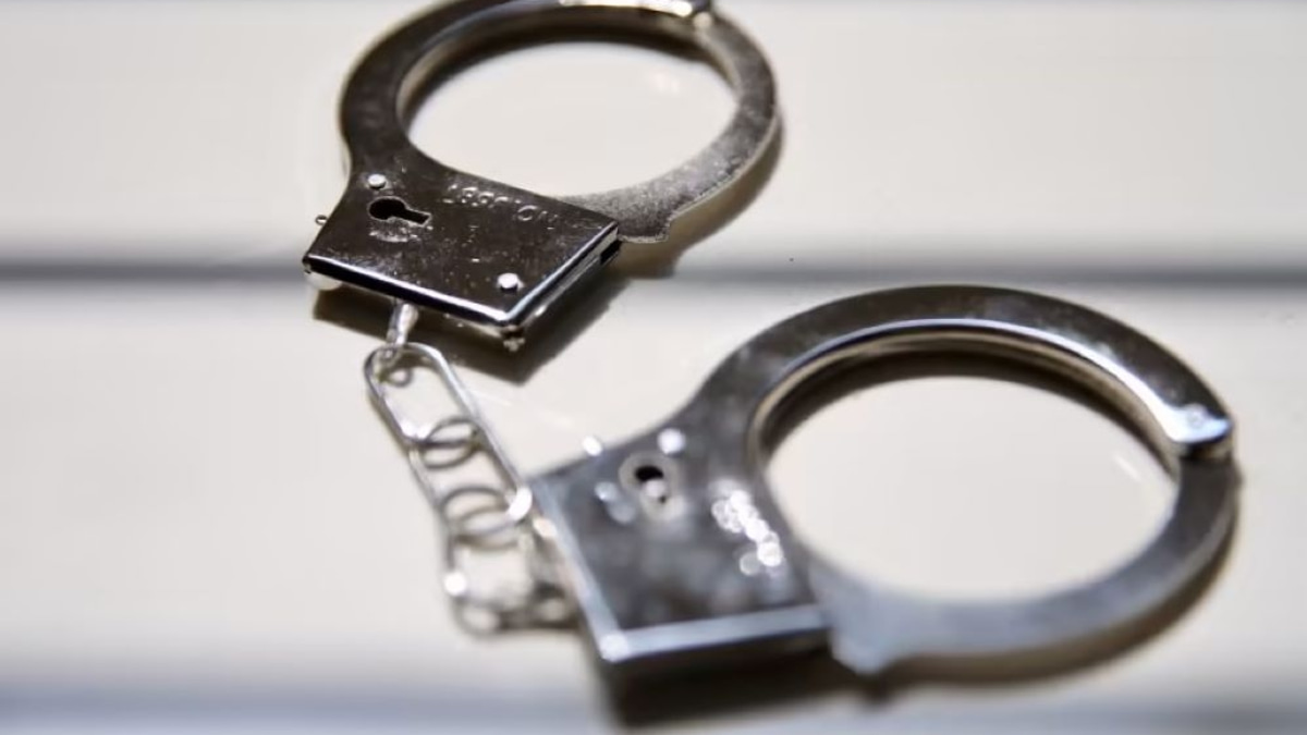 Activist Held in Seremban After Returning from Thailand