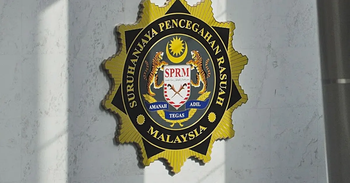 Anti-Corruption Agency Conducts Lengthy Interrogation of Former Tabung Haji Finance Chief