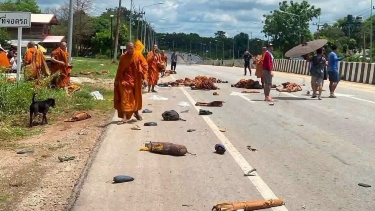 Eight Monks Die as Truck Strikes Pilgrimage Group in Thailand