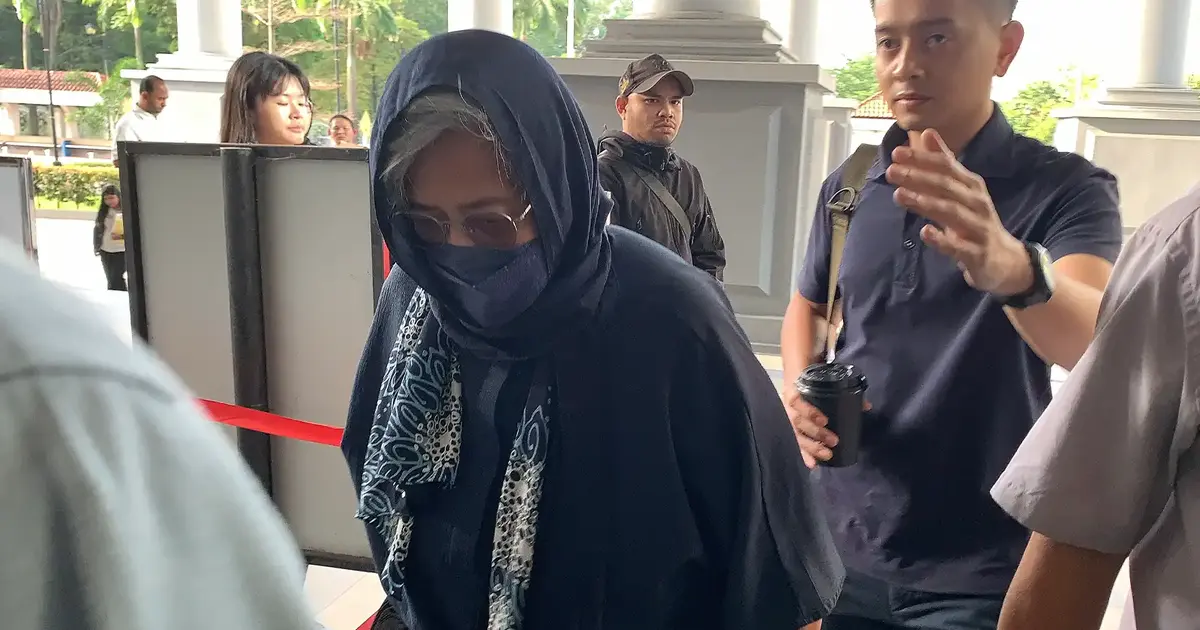 Prosecution Challenges Stay Application in Case Involving Daim's Daughter