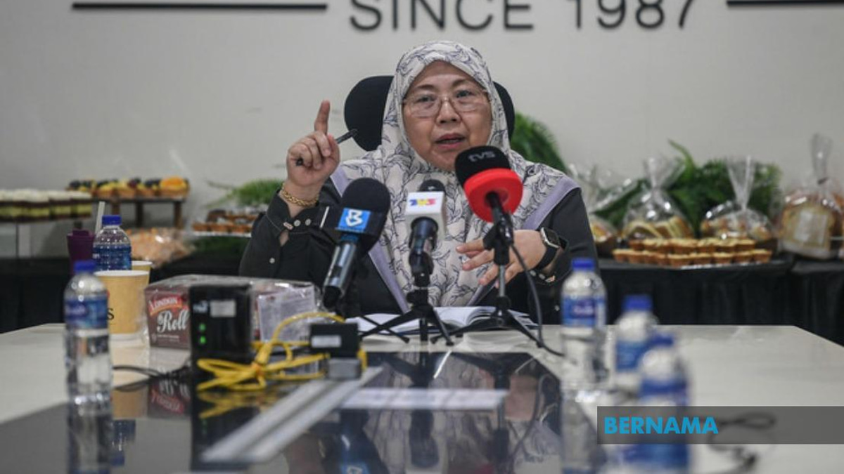 PKR Defections Driven By Unfulfilled Position Demands, Says Fuziah