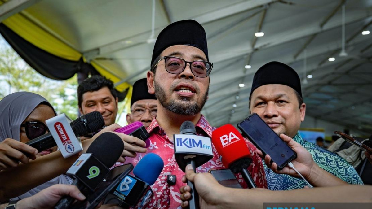 Malaysia's Government Elevates Religious Schools as Nation-Building Partners