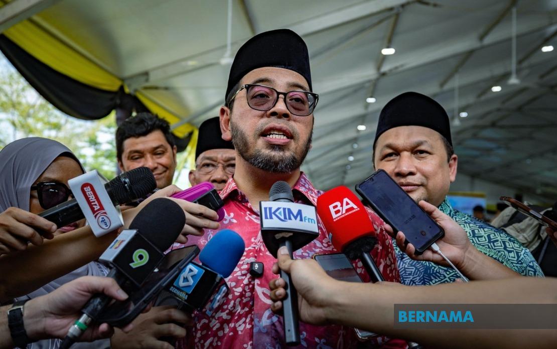 Malaysia's Government Elevates Religious Schools as Nation-Building Partners