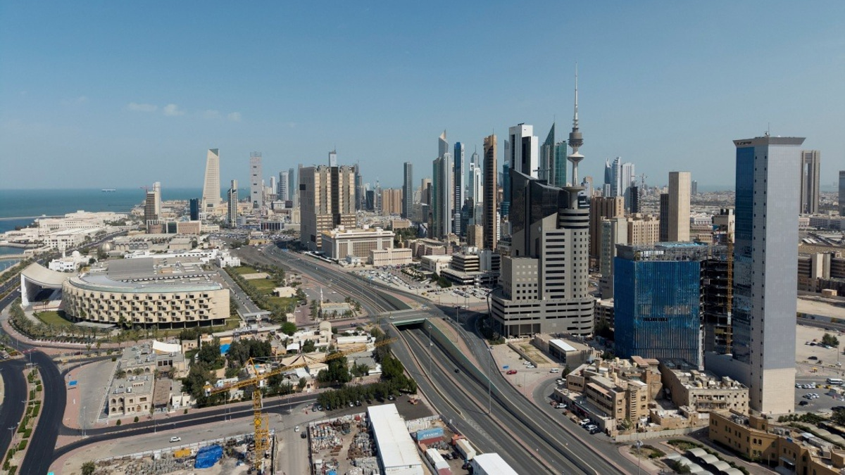 Kuwait Establishes US$100 Million Emergency Fund for War-Damaged Infrastructure Repairs