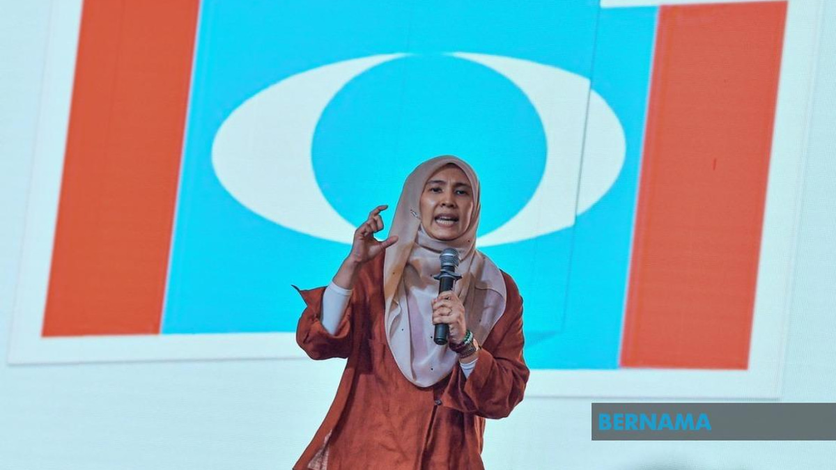 PKR's Deputy President Nurul Izzah Takes Temporary Leave; Saifuddin Nasution Steps In