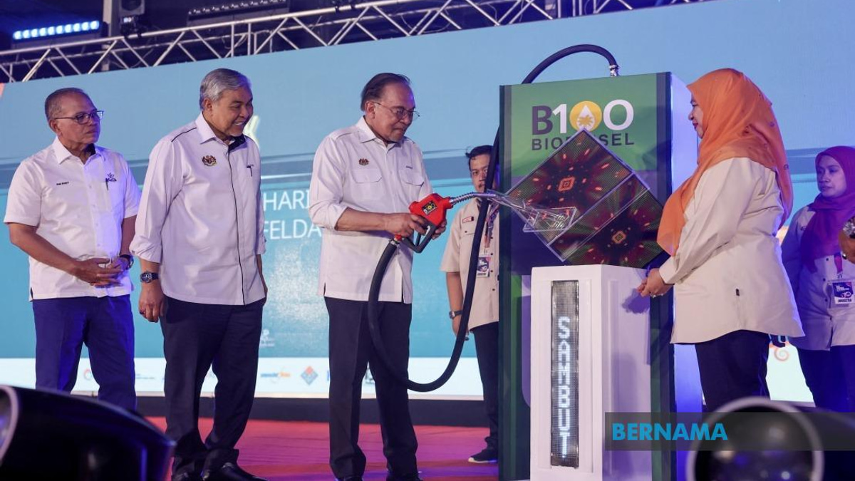Government to Amend Land Act to Enable Multiple Homes on FELDA Lots