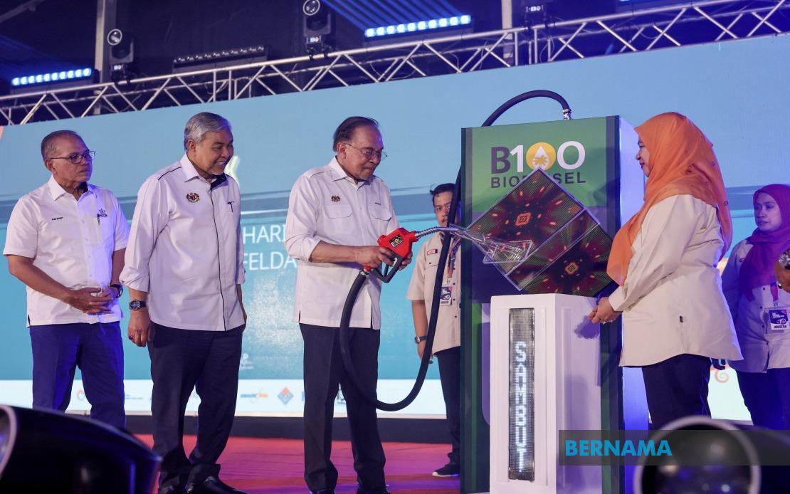 Government to Amend Land Act to Enable Multiple Homes on FELDA Lots