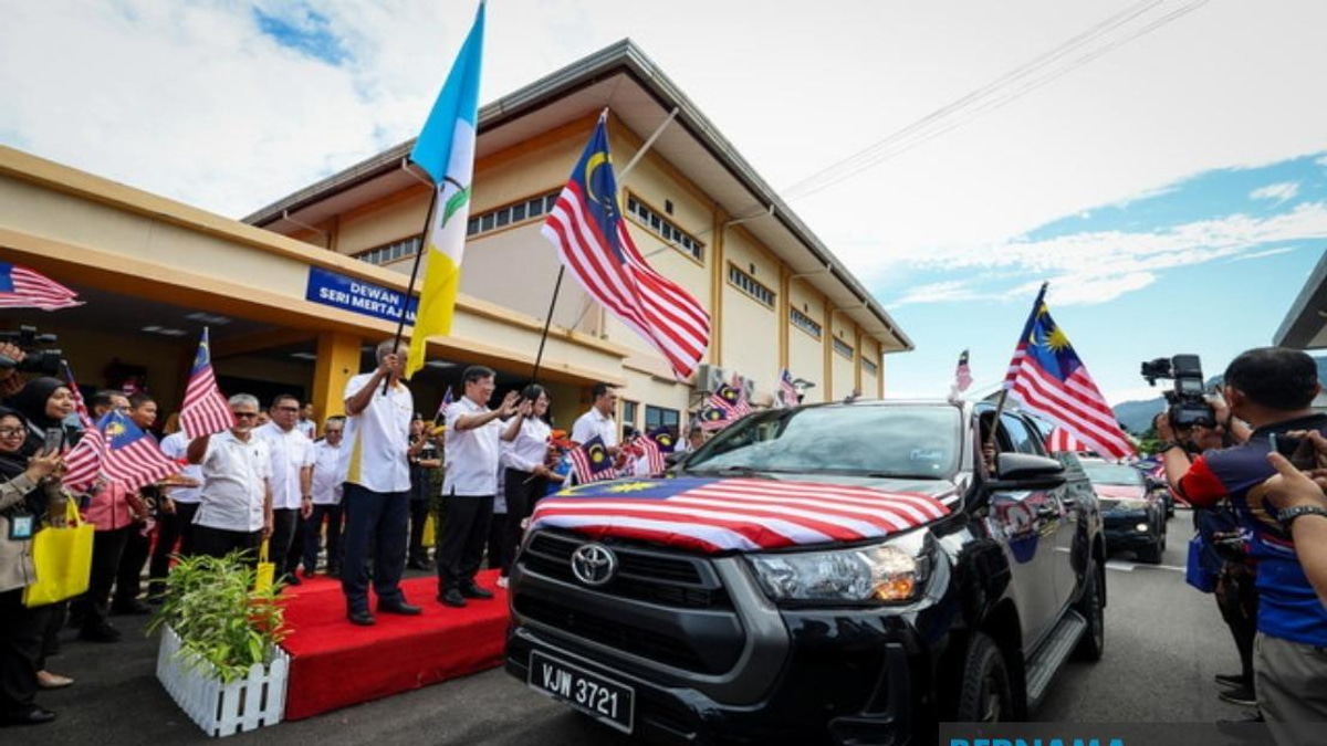 Chow Urges Penang to Embrace Unity and Patriotism During National Month