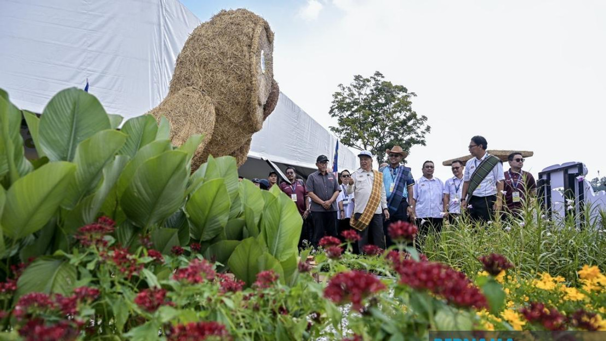 MAHA 2026 Surges Past 1.8 Million Visitors in Opening Three Days