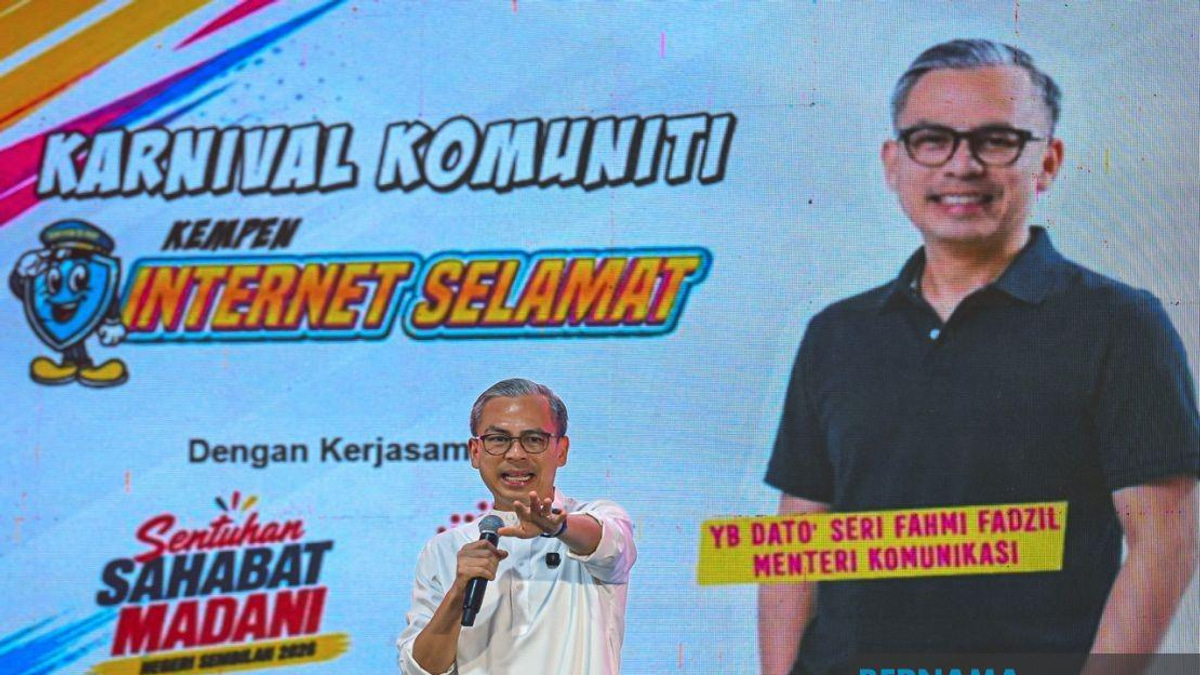 Malaysia's Digital Safety Push Must Reach Beyond Cities, Says Fahmi