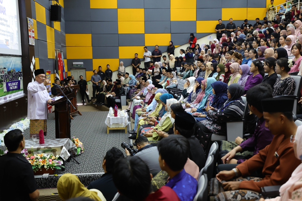 School Reputations Must Not Trump Child Safety, Warns Anwar