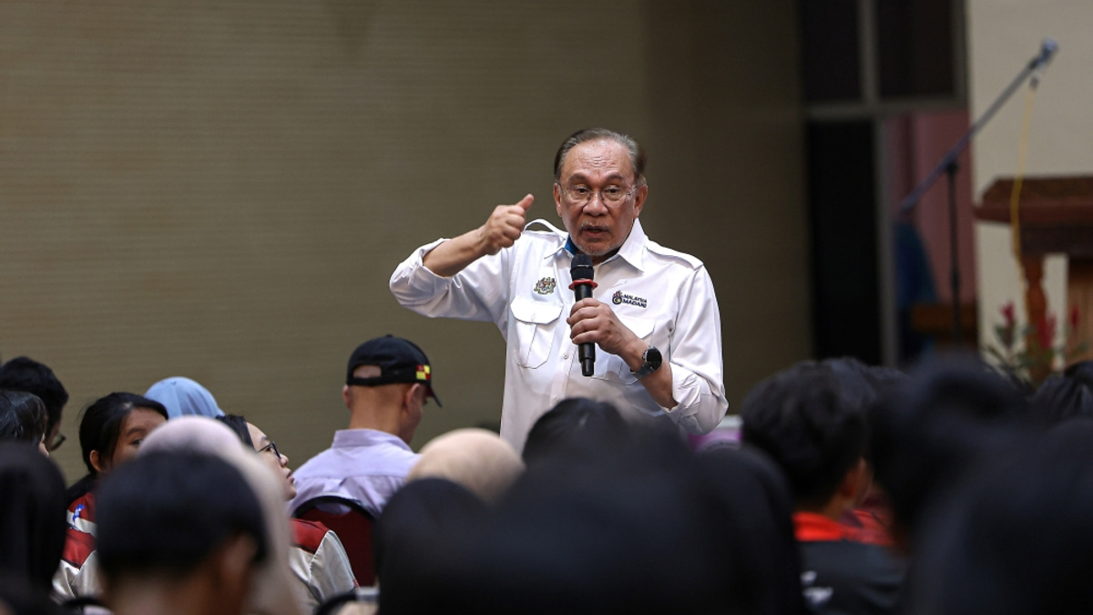 Anwar Seeks Fresh Mandate in Negeri Sembilan, Framing Pakatan as Guarantor of Stability