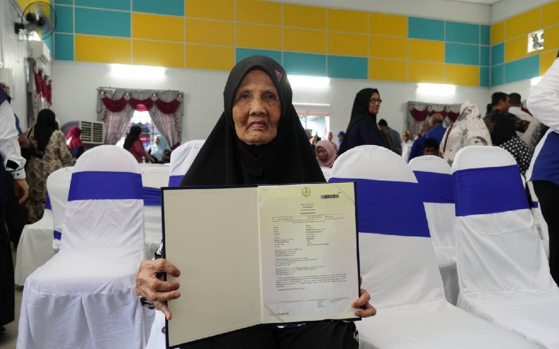 47 Seri Gala FELCRA Participants Awarded Land Ownership in Perak Rural Development Push