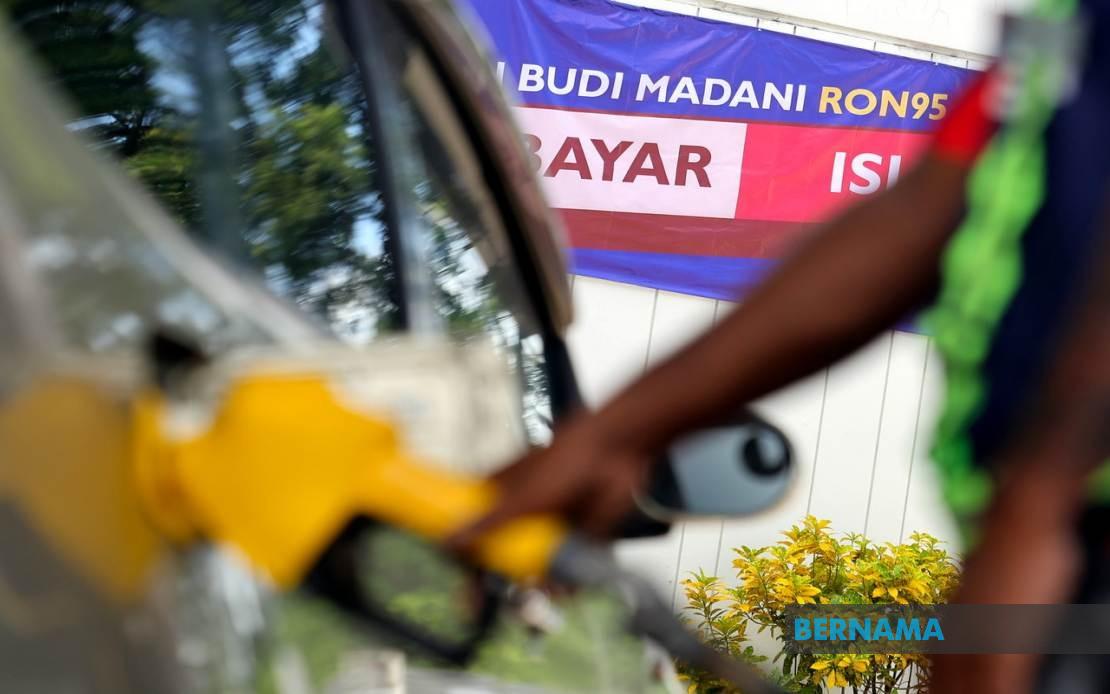 Malaysia To Sustain People's Aid Despite RM40 Billion Petroleum Subsidy Burden