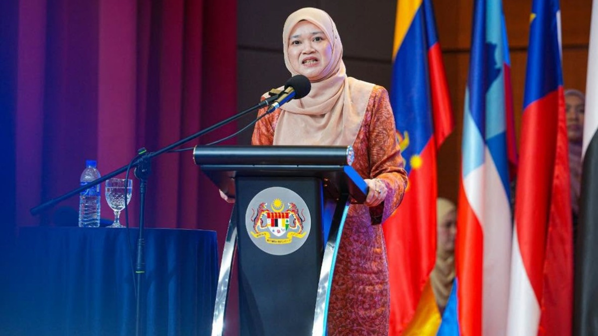 Malaysia's Education Ministry Opens University Pathways For Prison School Students