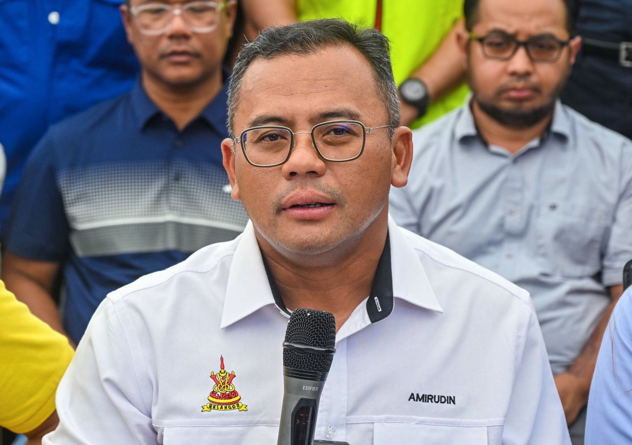 Selangor Speaker has authority to determine assemblyman status, says Mentri Besar
