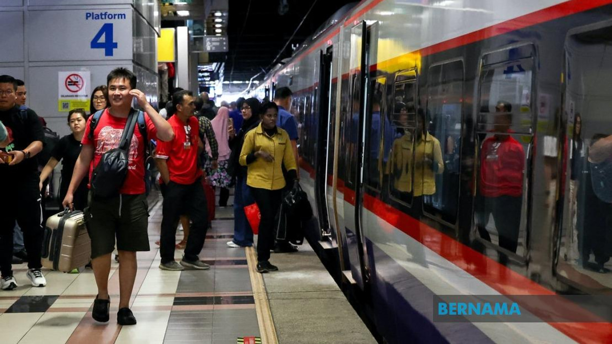 KTMB Boosts ETS Capacity for Johor Election With 7,464 Extra Seats and 20% Discount