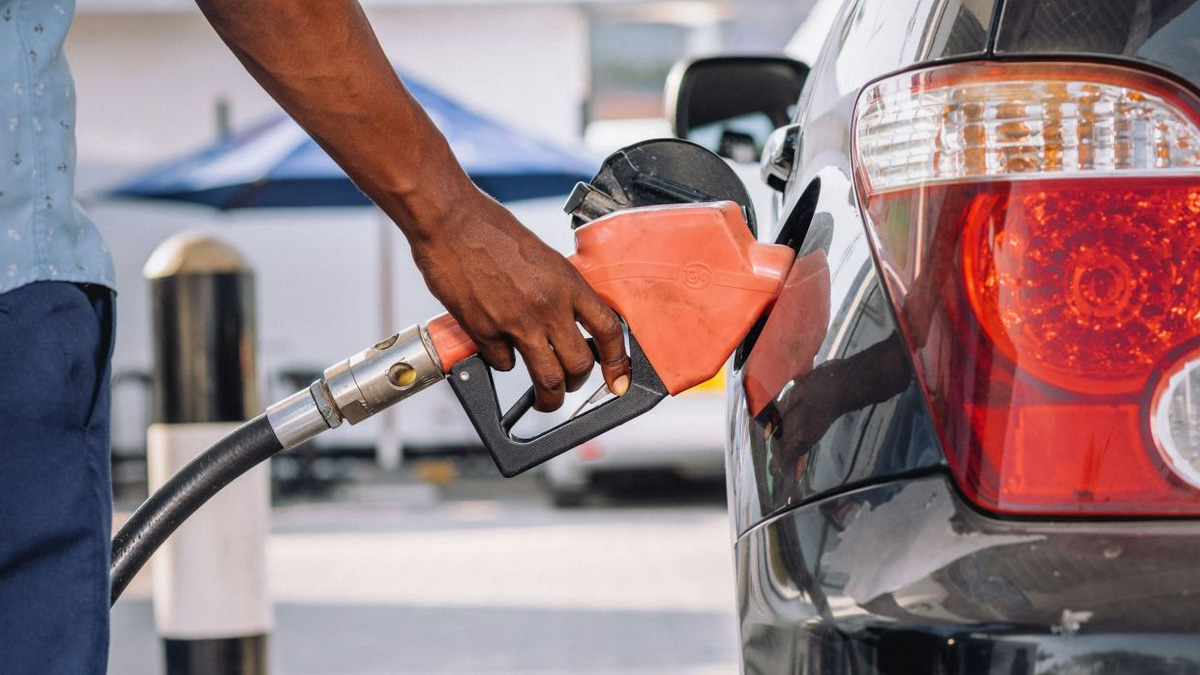 Major US Petrol Retailers Face Lawsuit Over Alleged AI Price-Fixing in California