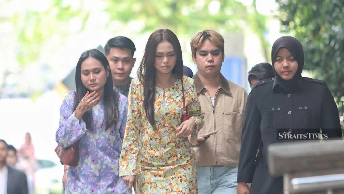Bella Astillah pleads for prayers as Federal Court prepares to rule on Syed Saddiq's appeal