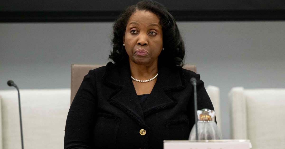 Trump Presses New Bid to Oust Fed Governor Lisa Cook Amid Fraud Claims
