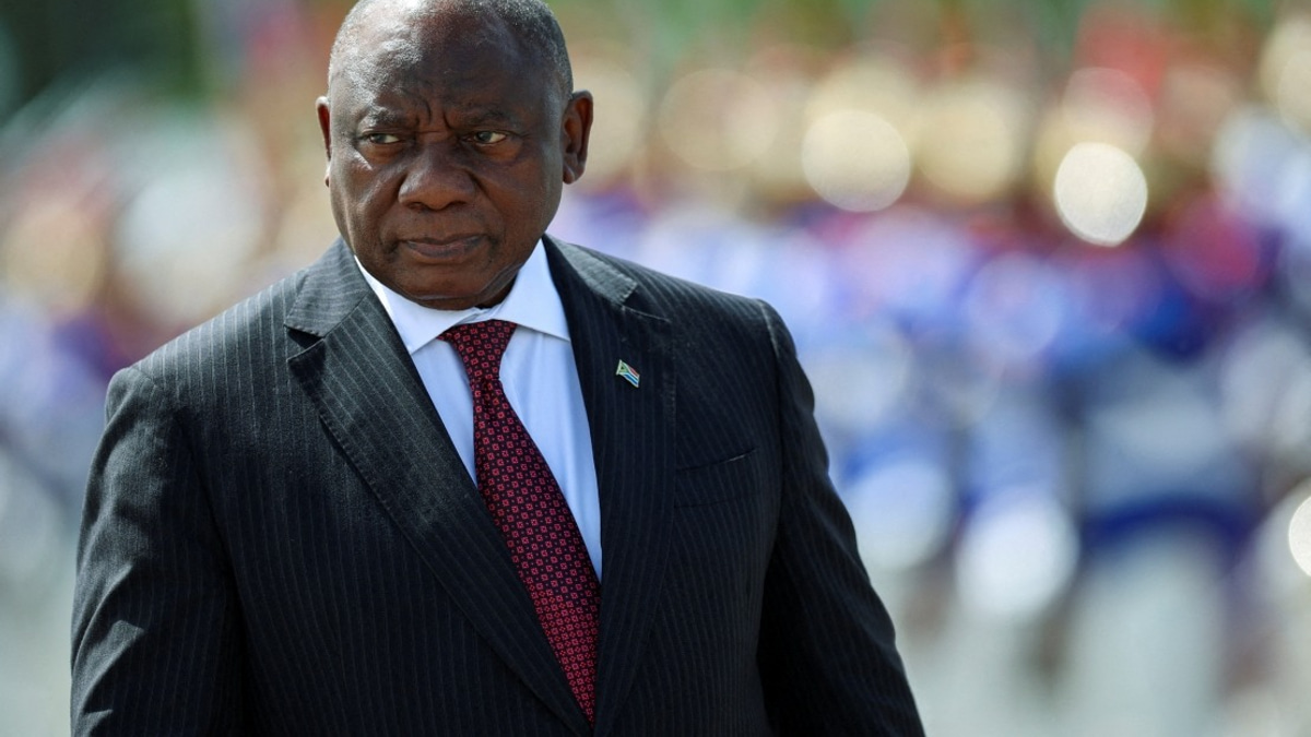 South African Court Blocks Ramaphosa Impeachment Proceedings Temporarily