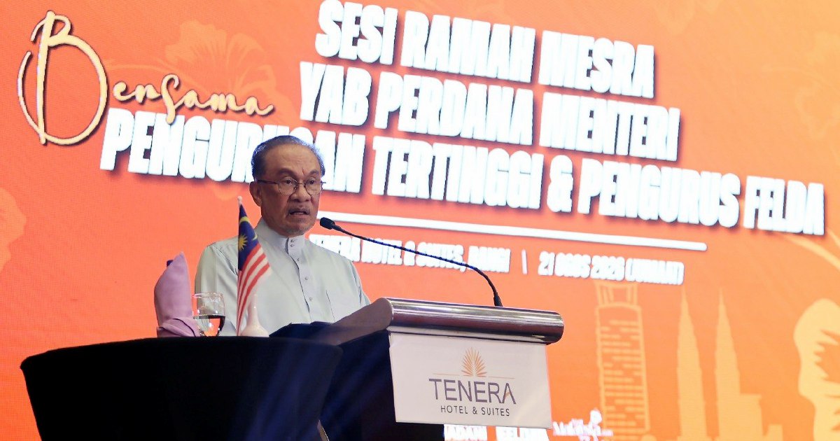Felda Task Force Has Started Operations, Anwar Confirms