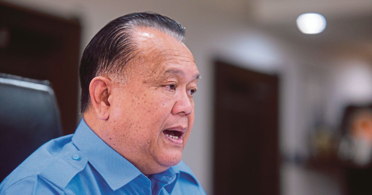 Works Minister Nanta Linggi Steps Down from Parliament, Sets Sights on Sarawak State Seat