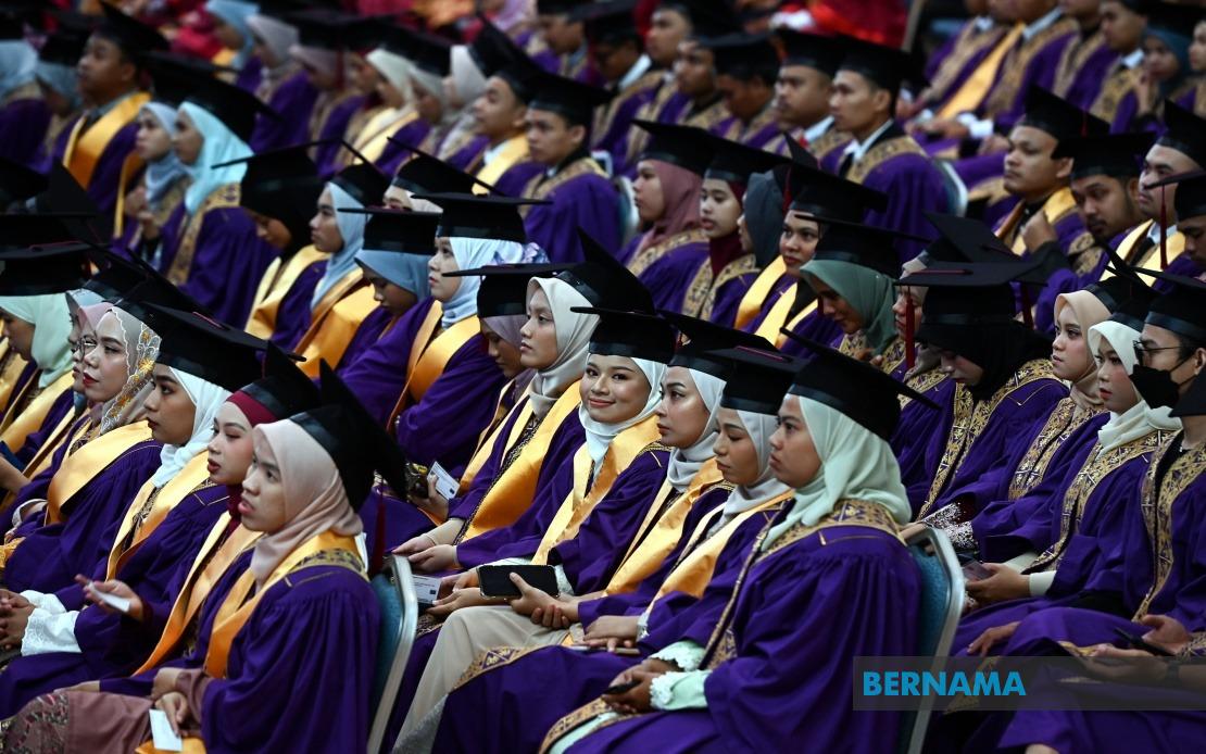 Malaysia's Higher Education Ministry Suspends Student Disciplinary Cases Tied to Free Expression