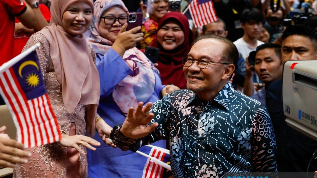 Anwar Calls For Deeper Spirit Of Independence Beyond Systems And Structures