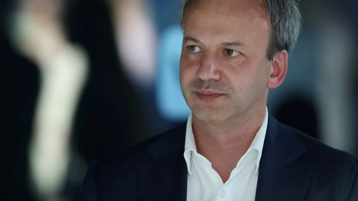 FIDE Chess Chief Dvorkovich Steps Aside as EU Sanctions Bite