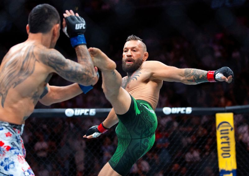 McGregor Eyes Return to Fighting After Knee Surgery Following Las Vegas Setback