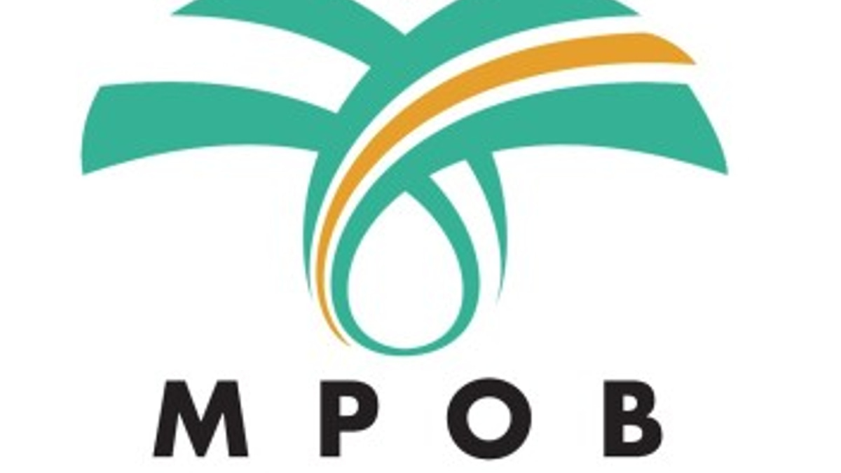 Johor Palm Grower Turns RM15,000 Grant Into RM126,000 Income Via Duck Farming