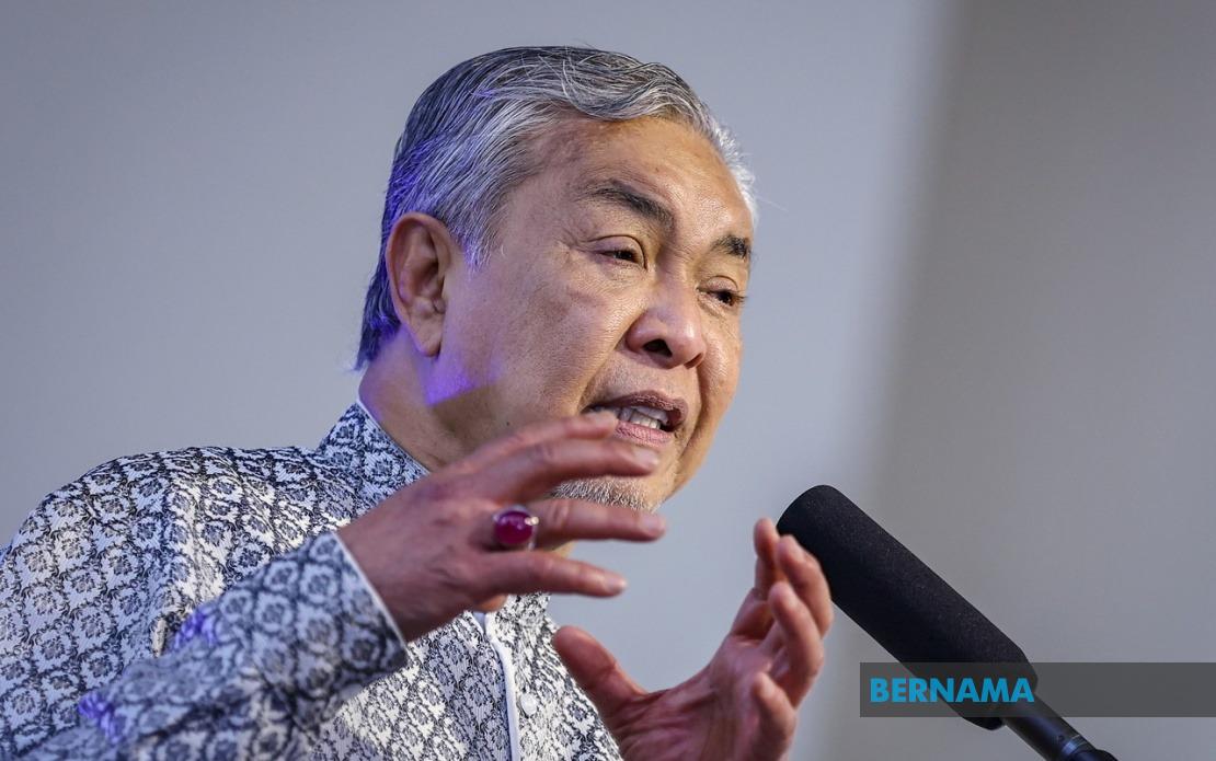 Keep Campaign Focused on Issues, Ahmad Zahid Urges Johor Rivals