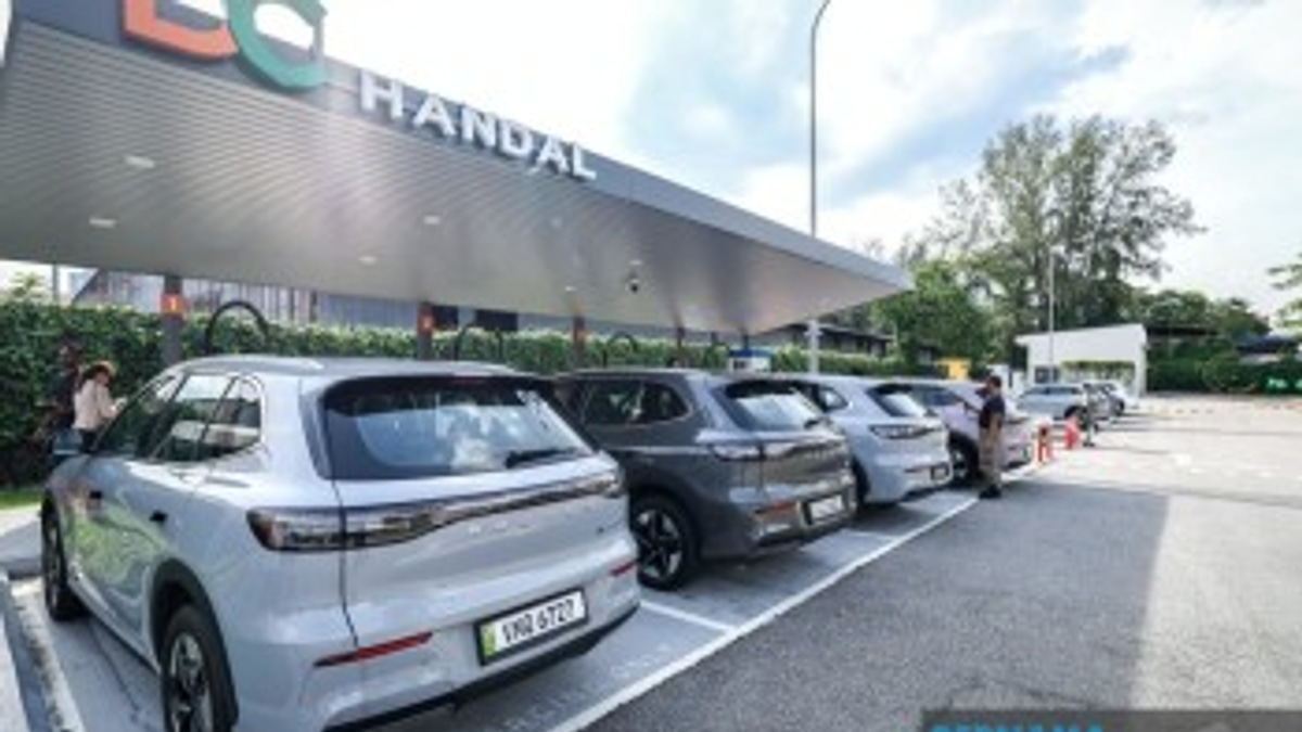 Malaysia Shuns Price Controls on EV Charging, Betting on Market Competition to Expand Network