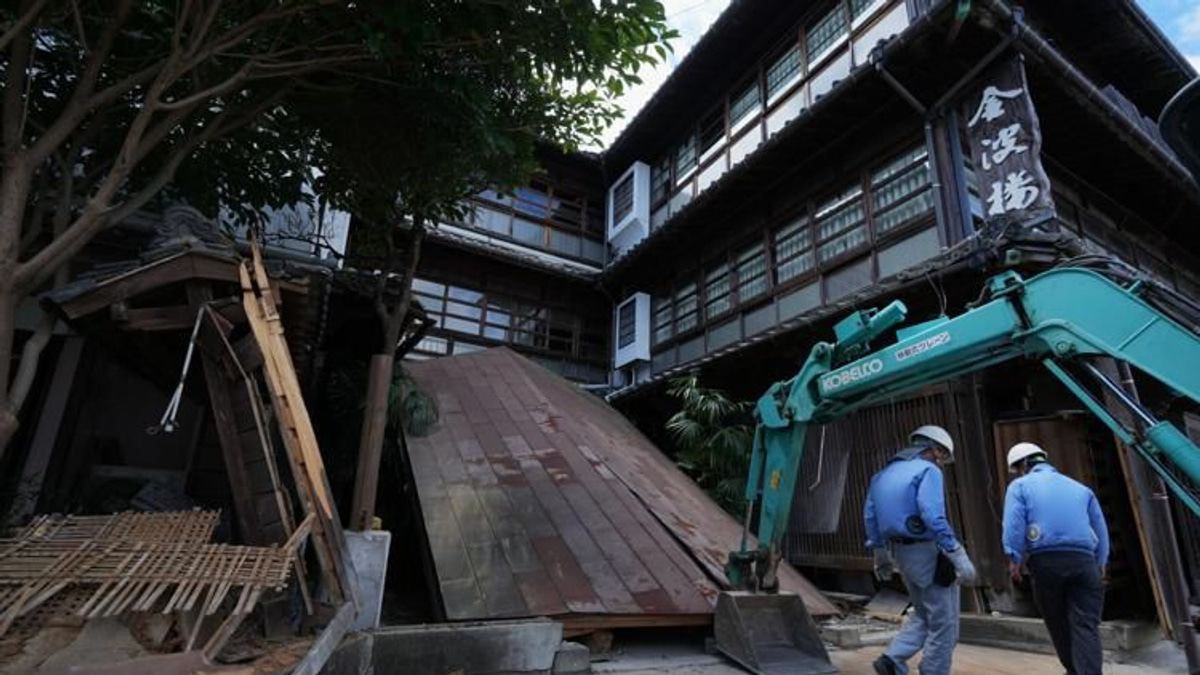 Heat Stroke Claims Life in Kumamoto as Earthquake Survivors Face Compounded Hardship