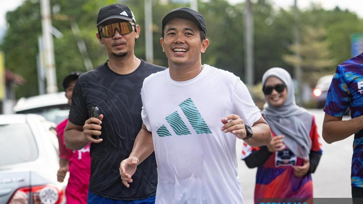 Animal Advocate Pushes Through Knee Injury to Complete First Stage of 290km Parliamentary Run
