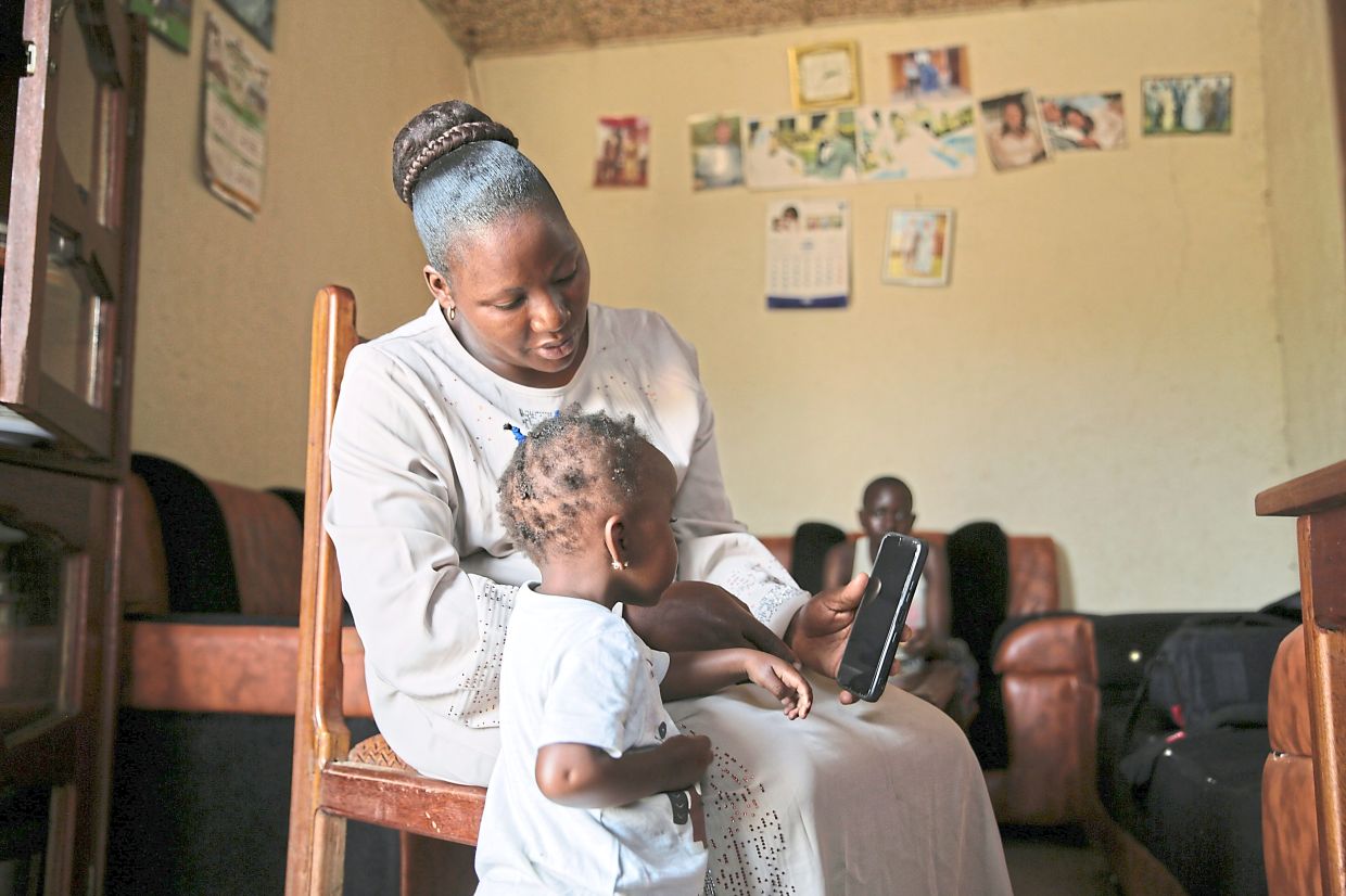 Survivors of Congo's Ebola Crisis Warn Against Repeating Past Mistakes as New Outbreak Emerges