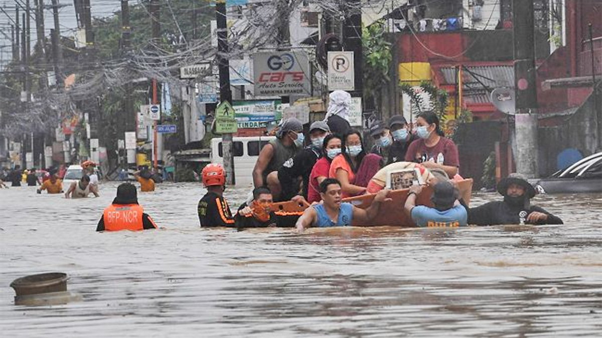 Philippines Seeks Singapore's Expertise to Combat Rising Flood Threats