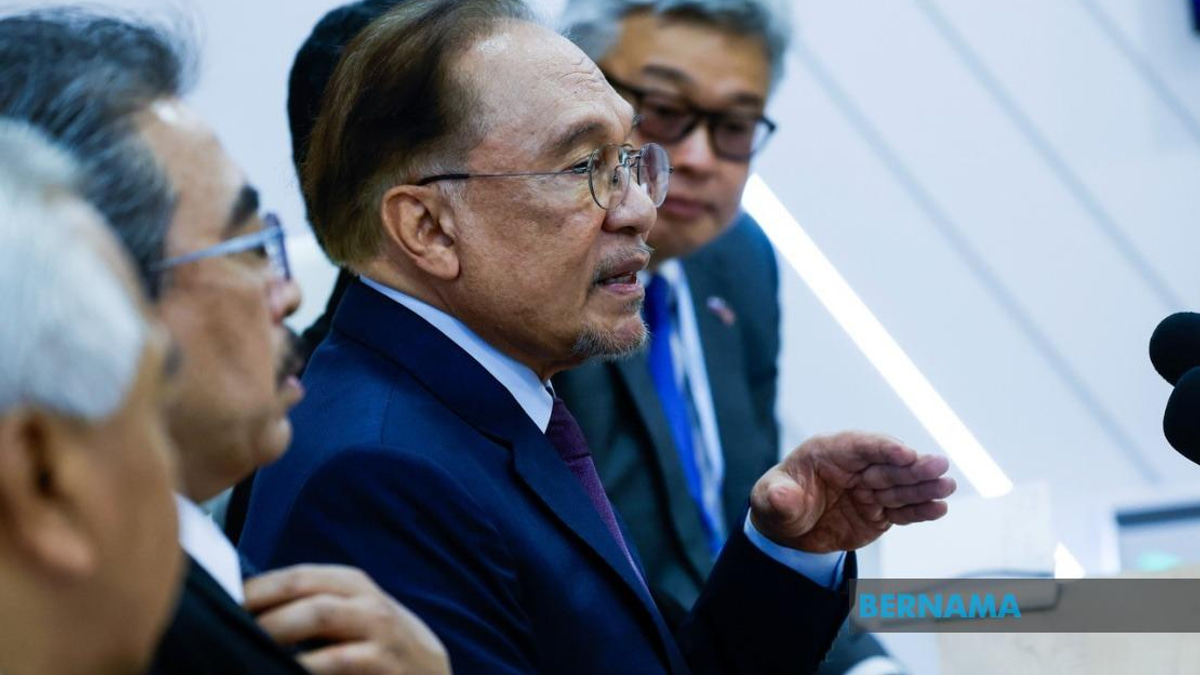 Anwar's Kazan Mission Secures Long-Term Russian Energy Supplies, Expands ASEAN-Russia Ties