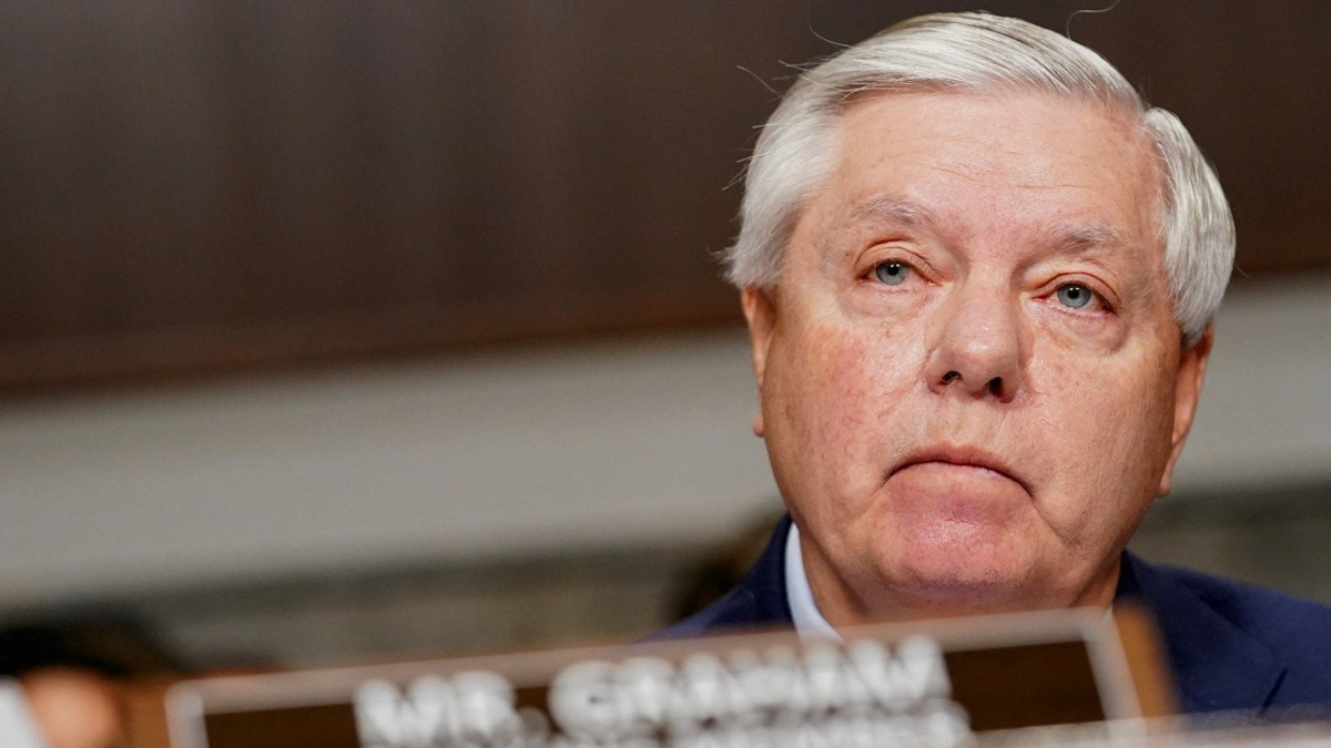 US Senator Lindsey Graham, Trump Ally and South Carolina Political Figure, Dies at 71