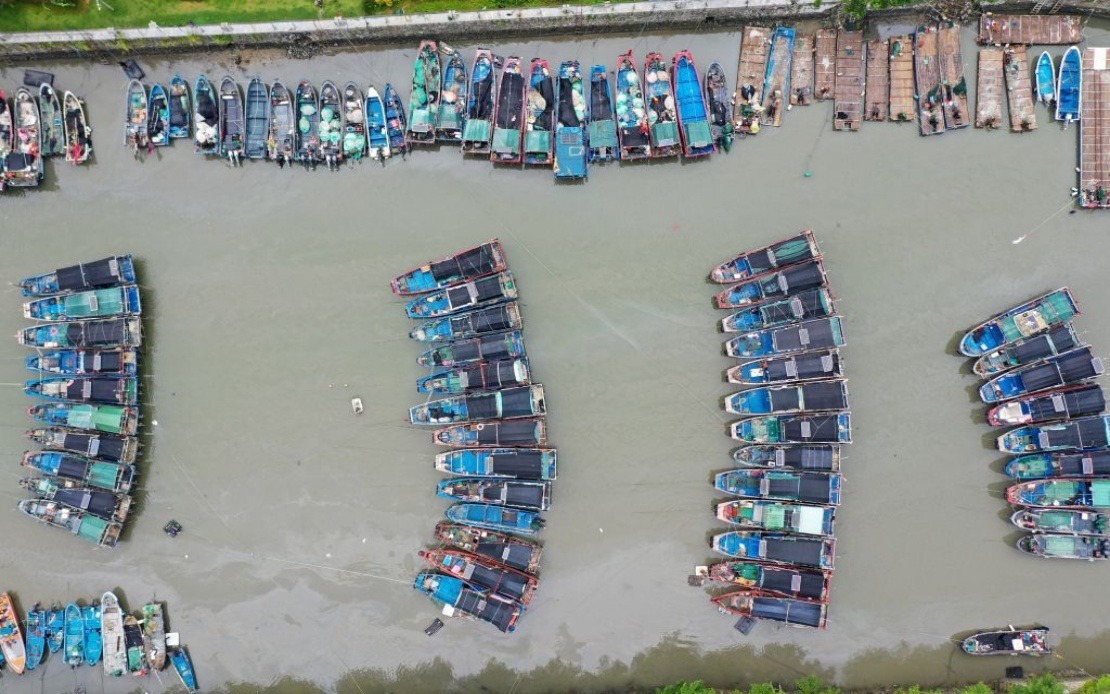 China Declares Highest Typhoon Alert as Noul Intensifies Near Guangdong