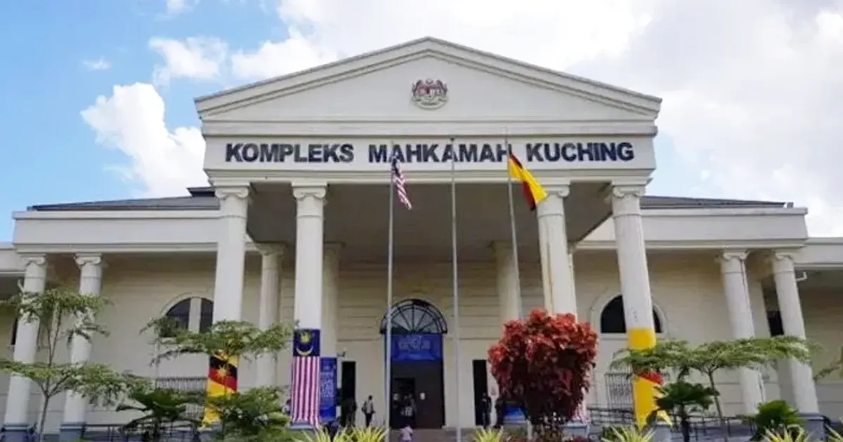 Security Guard Jailed and Fined for Offensive Facebook Comment About Agong