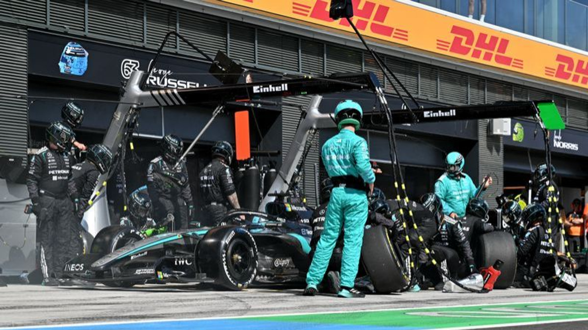 Hungary heartbreak deepens Russell's frustration as technical gremlins plague Mercedes star