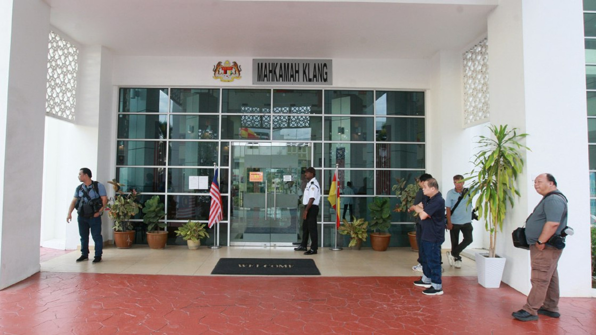 Serene Scenes at Klang Court as Young Man Faces Charges Over Dog Rocky's Death